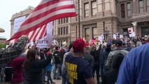 Aumentam os protestos nos EUA contra confinamento