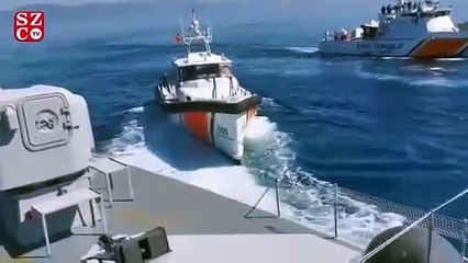 Yunan botu Türk karasularından sürülerek çıkarıldı
