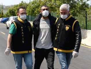 Bankaya camını kırarak girdi, 'Sokağa çıkma yasağında yatacak yerim yok' dedi