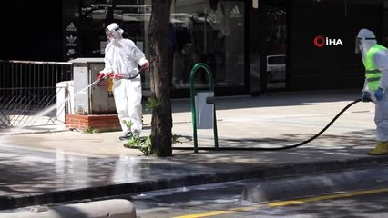 Muğla sokakları deterjan ile yıkanıyor