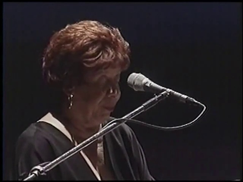 SHIRLEY HORN TRIO – How insensitive (1999, HD)