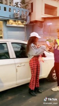 Coca Cola Tu Shola Shola Tu Tony Kakkar, Neha Kakkar TIk Tok