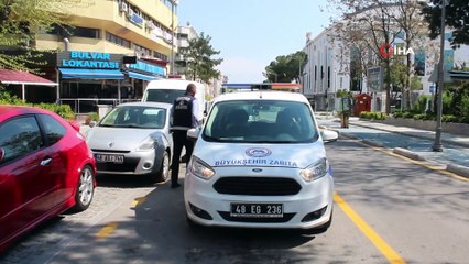 Başkan Gürün evli çiftin doğum günü pasta isteklerini geri çevirmedi