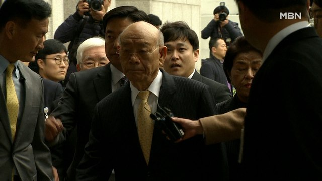 [MBN 프레스룸] 프레스콕 / 전두환, 1년 만에 광주행