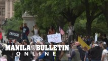 US: Protesters gather against stay-at-home orders in Texas
