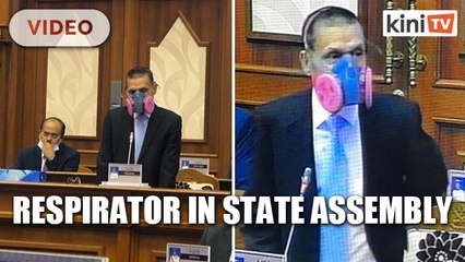 Ex-Pahang MB shows up at state assembly with pink respirator