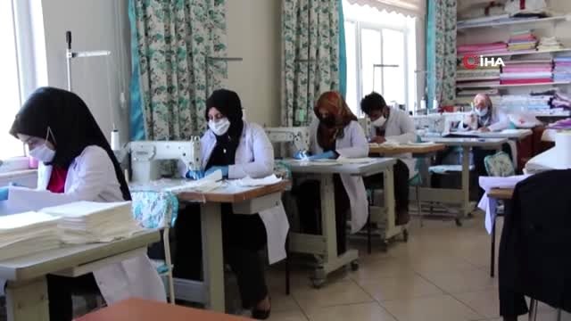 Tarım ve Orman Bakanlığı, Korona virüs ile mücadele tedbirleri kapsamında maske üretimine başladı