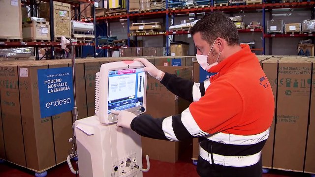 Endesa dona un centenar de respiradores y 300.000 mascarillas para la lucha contra el COVID-19