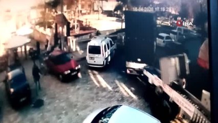 Aynı gün içinde 2 kez kamyonun freni patladı...Faciadan dönülen anlar kamerada