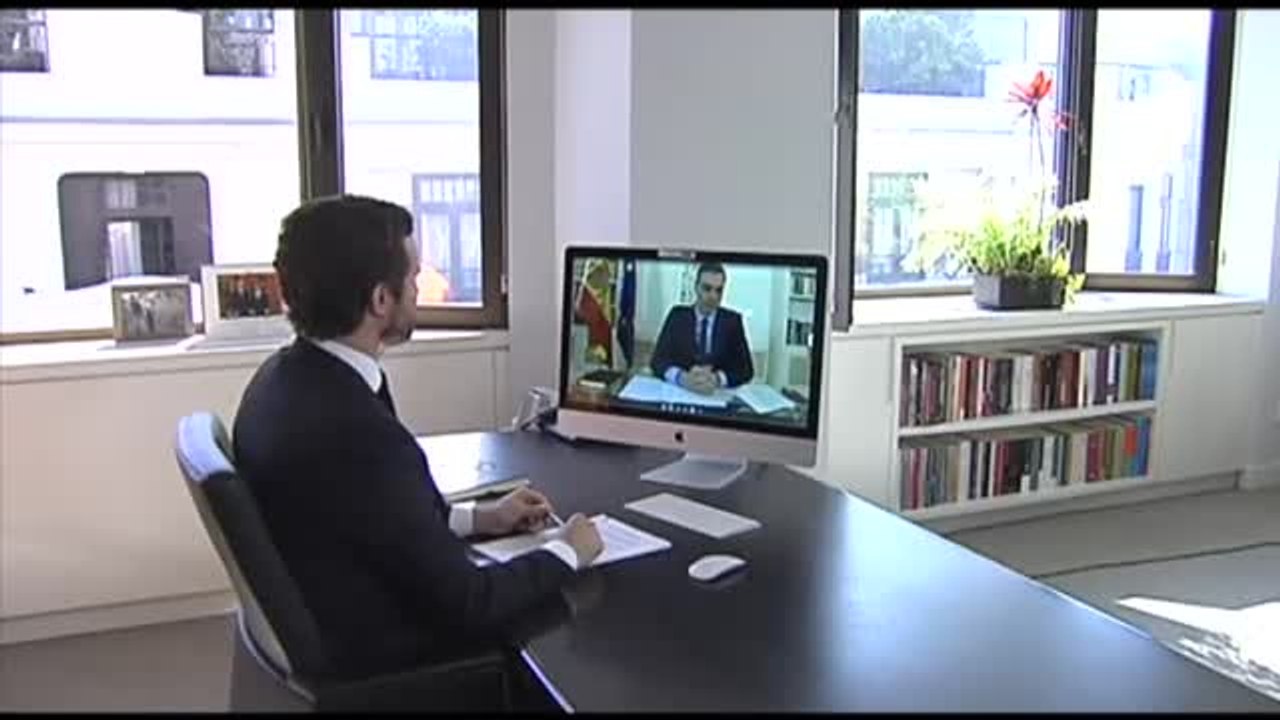Sánchez y Casado se reúnen por videoconferencia en plena crisis del coronavirus