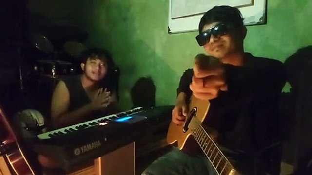 akustik lagu chrisye [seperti yang kau pinta