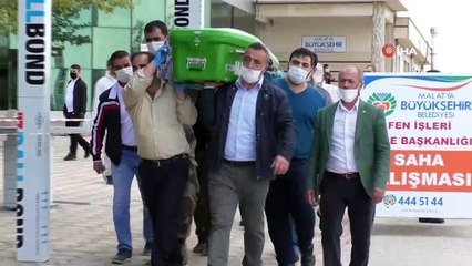 Malatya’nın sevilen yüzü ‘Mercedes Kadir’ son yolcuğuna uğurlandı