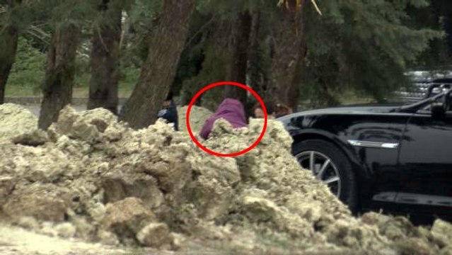 Ebru Şallı, 4 gün önce vefat eden oğlunun mezarını ziyaret etti