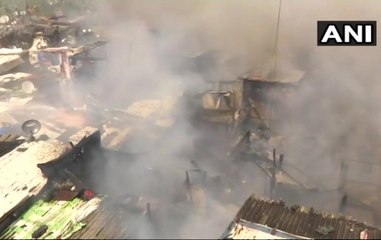 Khabar Cut2Cut: Fire breaks out in Mumbai's Bandra slum