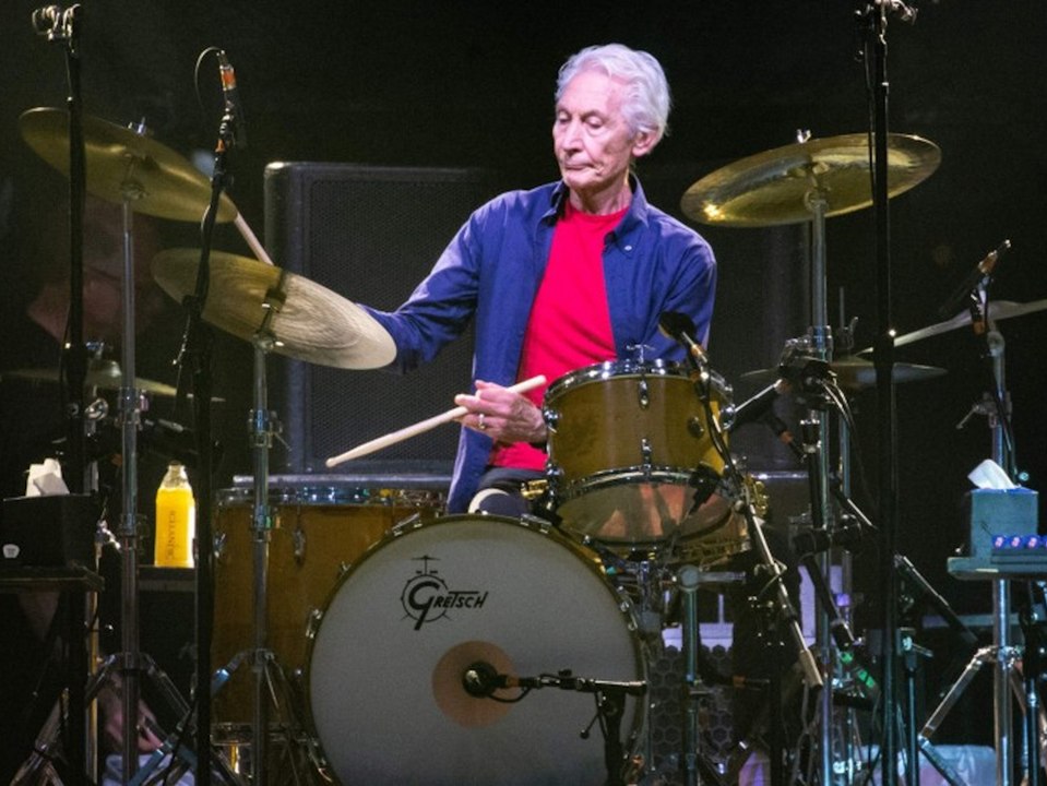 The rolling stones: charlie watts begeistert mit lufttrommel-auftritt