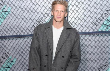 Cody Simpson : sortir avec Miley Cyrus est 'merveilleux'