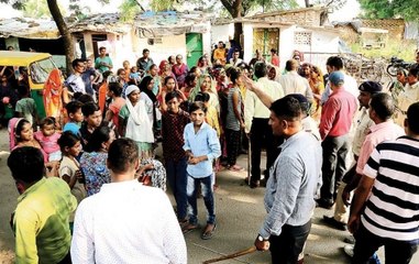 Gujarat: 50,000 migrant workers from UP, Bihar leave after protests over rape