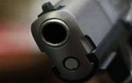 New Delhi: Man shot at by unidentified persons