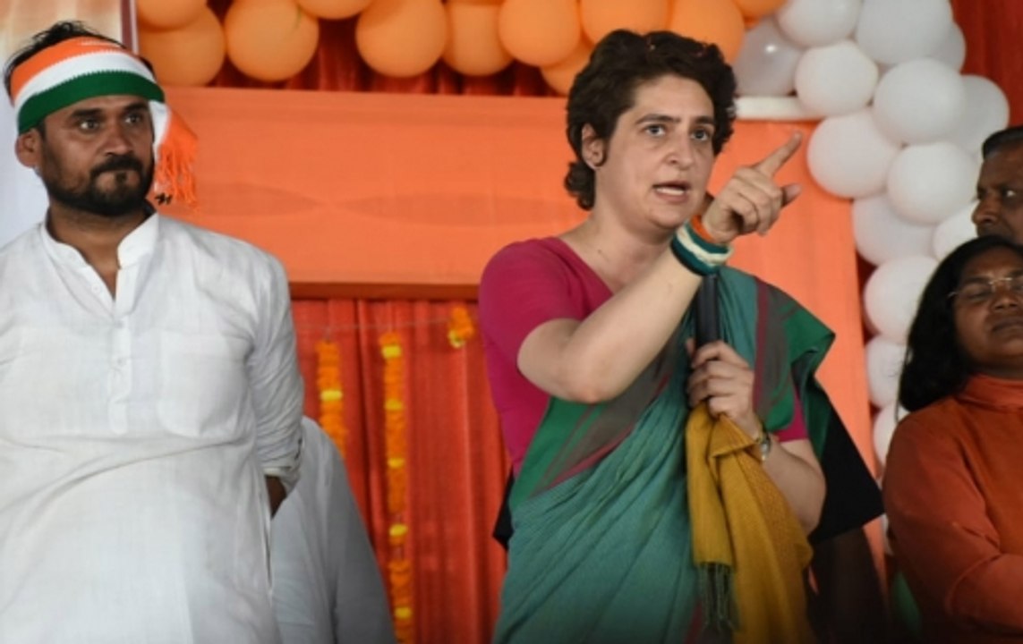 Priyanka Gandhi, Smriti Irani lock horns over Amethi’s development