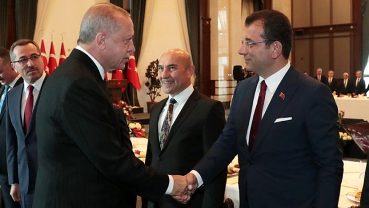 Erdoğan'ın yol inşaatı eleştirisine İBB'den 10 maddelik cevap: Yol inşaatı durdurulduğunda şu anki Ulaştırma Bakanı yönetimdeydi