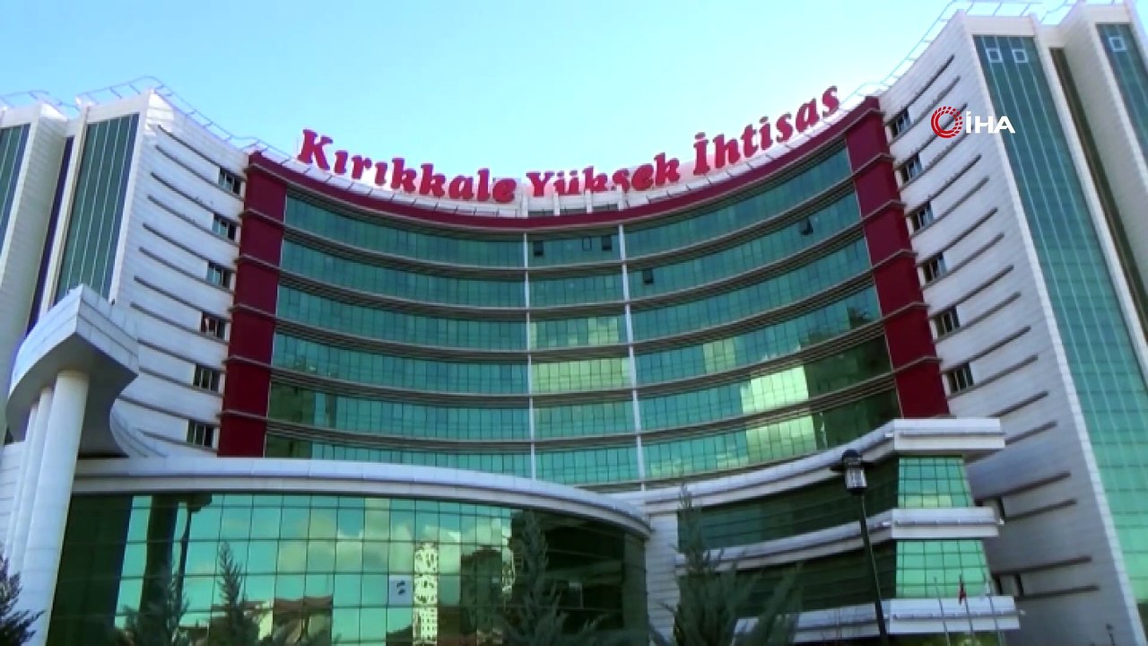 Koronavirüsü yenen Saliha hemşire böyle seslendi: 'Durmak yok, yola devam'