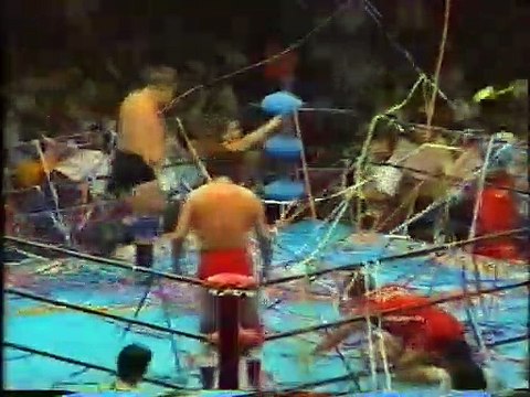 AJPW - 07-31-1992 - Stan Hansen (c.) vs. Akira Taue (Triple Crown Title)