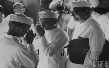 NN Special: How Lal Bahadur Shastri dealt with Morarji Desai, Indira