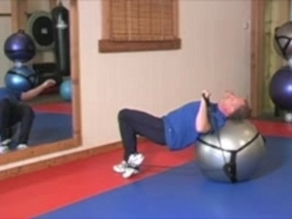 Bounderball Leg Extension with Chest Press