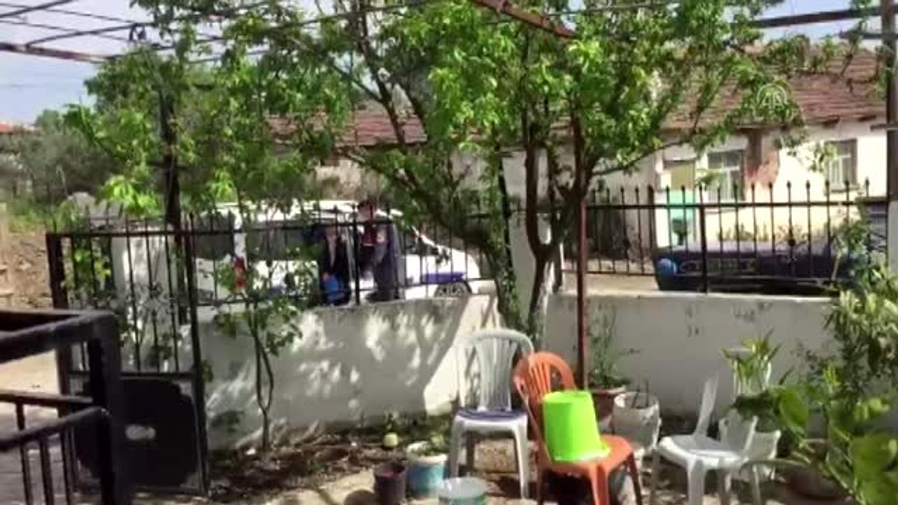 İki aile 1000 liralık desteği Milli Dayanışma Kampanyası'na bağışladı