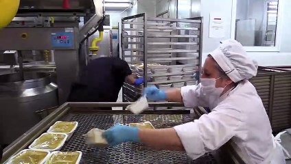 Okdiario visita las cocinas del Hospital de Ifema