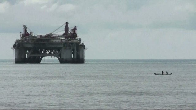 El petróleo de EEUU sufre una caída histórica