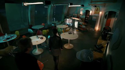 Doctor Who Temporada 9 episodio 3 "Under the Lake" (español latino)