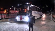 Almanya'dan getirilen Türk vatandaşları yurtta karantinaya alındı