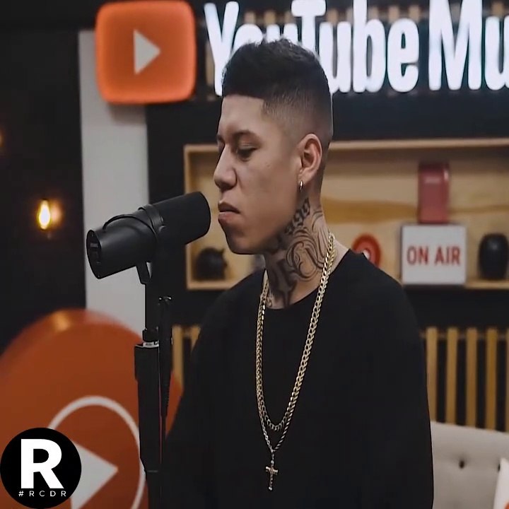 Las Canciones mas Tristes de Santa Fe Klan 2020