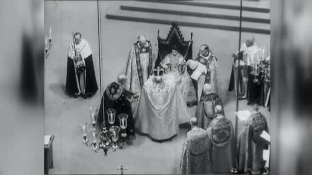Isabel II cumple hoy 94 años