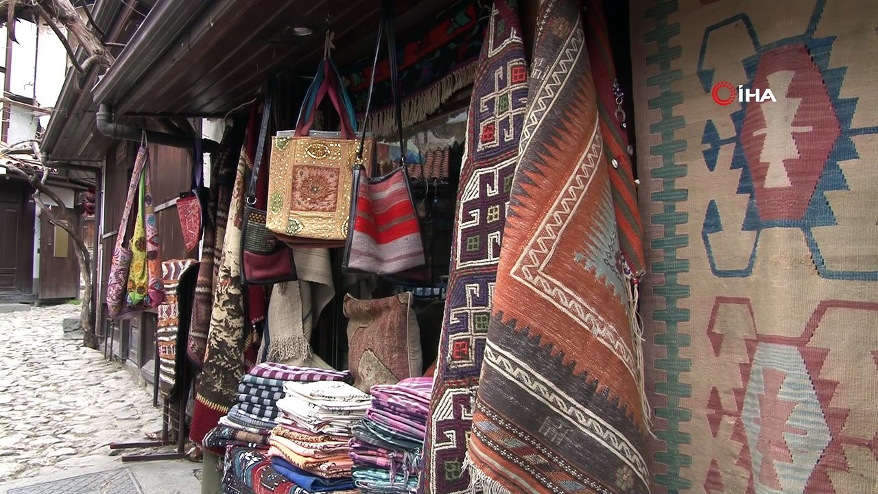 UNESCO Dünya Miras Listesi’nde yer alan Safranbolu ilçesi, korona virüs öncesindeki hareketli günlerine dönmeyi bekliyor