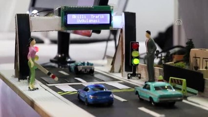 Liselilerden, engellilerin yaya geçidini güvenli kullanımını amaçlayan proje