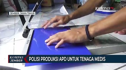 Sisihkan Uang Gaji Untuk Produksi APD Tenaga Medis