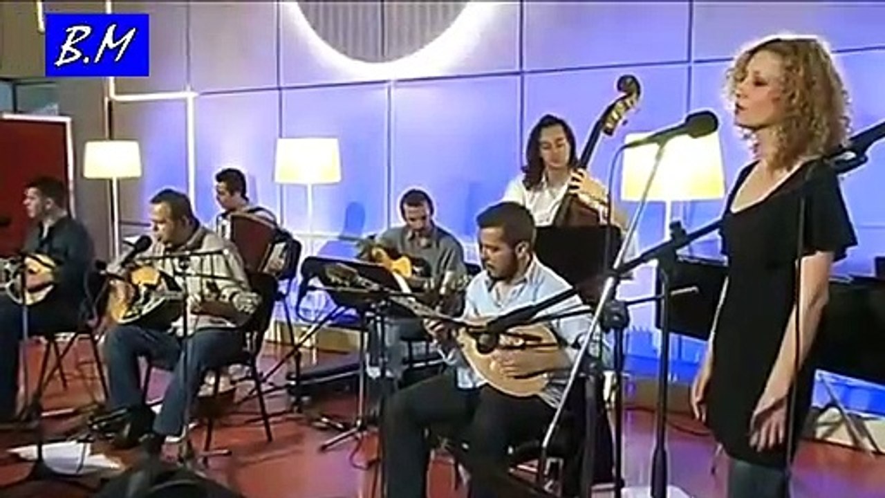 Μάνα που ζω - Βαγγέλης Κορακάκης