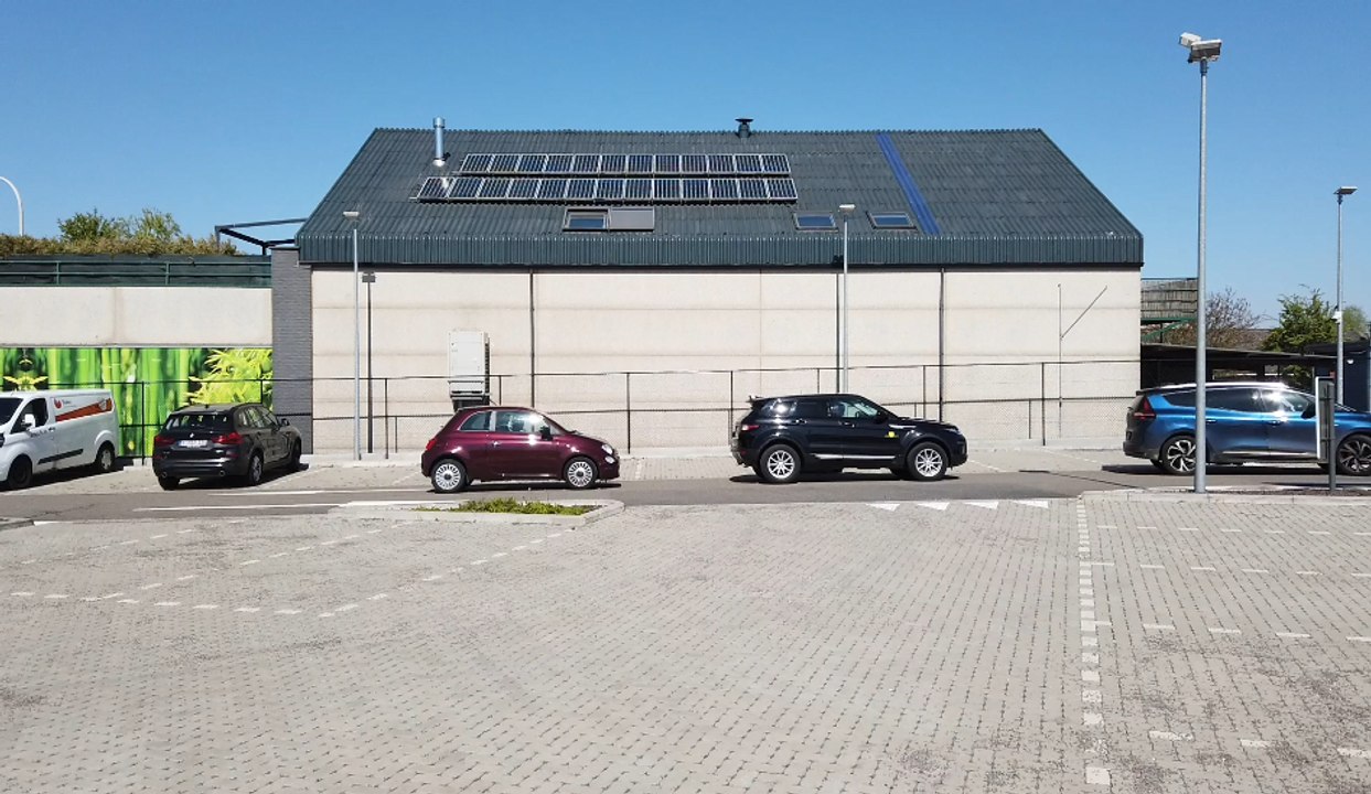 McDonald's rouvre ses drive-in en Belgique comme à  Mont-Saint-Guibert