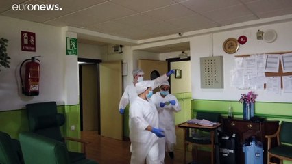 Fatalidades sobem mas esperança em Espanha é grande