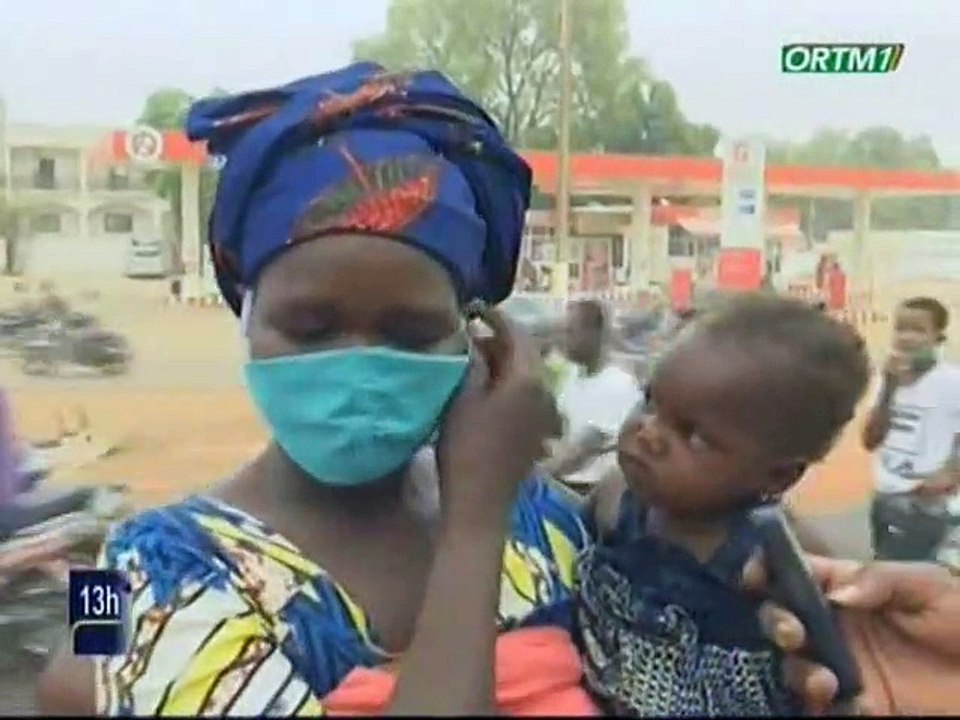 ORTM / Des volontaires organisent un cadre de sensibilisation contre le coronavirus pour les enfants de la rue