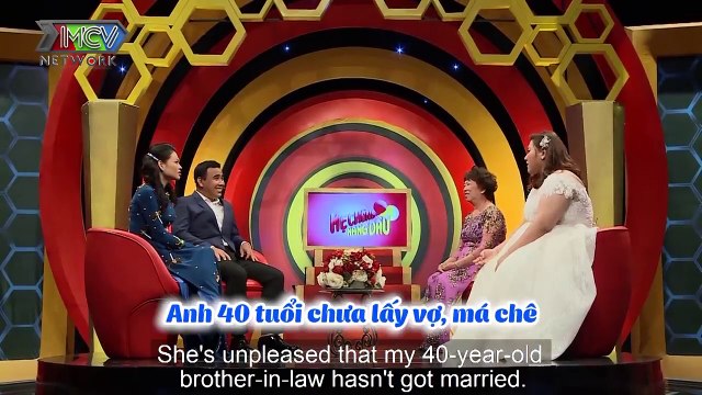 The daughter-in-law cried herself because her mother-in-law kept criticizing her every day, whenever she ate she was scolded