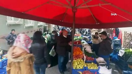 Virüse meydan okudular, pazarı hınca hınç doldurdular