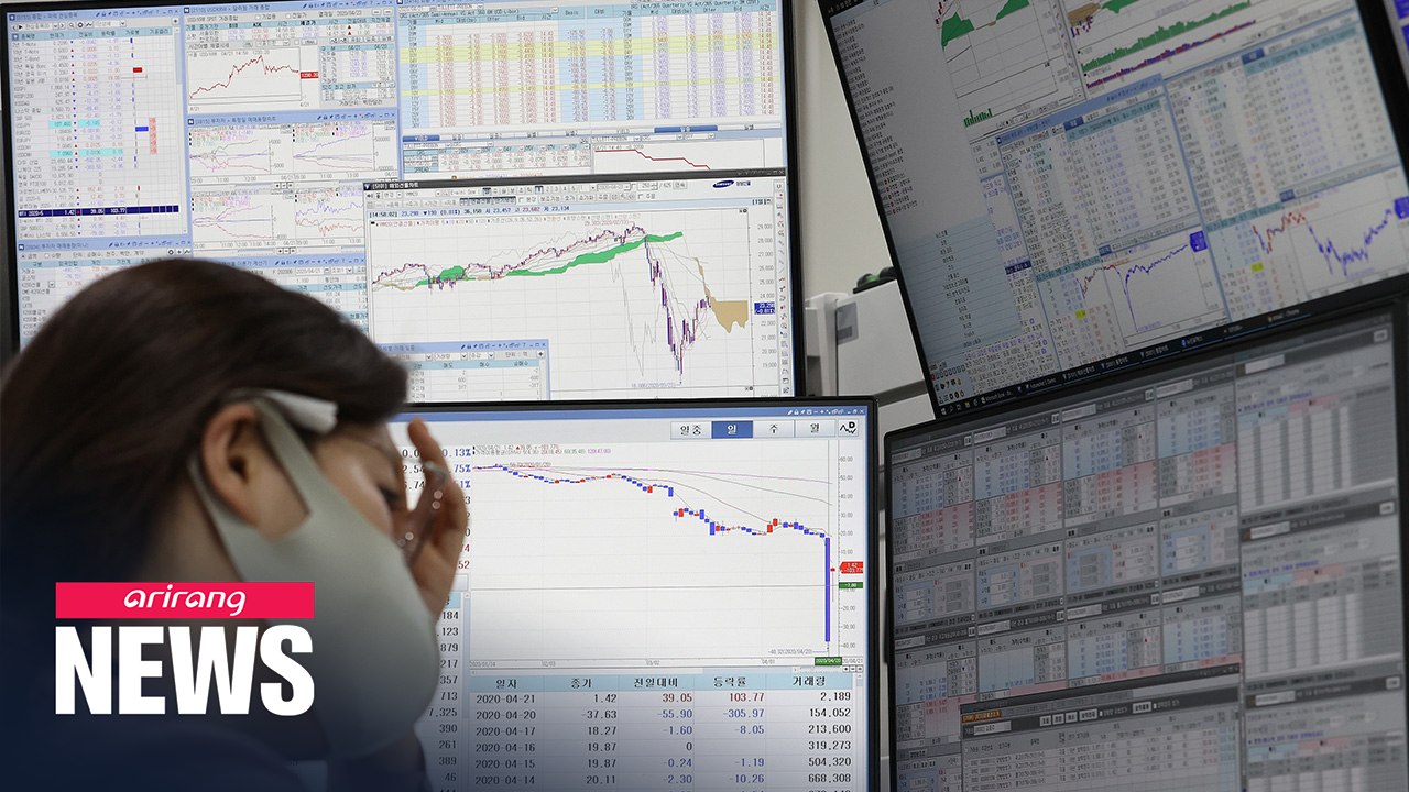 Crude oil prices continue to plunge