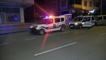 Amcasını ve kuzenini pompalı tüfekle yaralayıp kaçtı