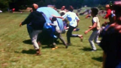 2 yıl karantina, kulağa nasıl geliyor? "Spaceship Earth", tam da bu deneyimi anlatıyor