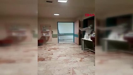 ELAZIĞ Pandemi hastanesinde sağlık çalışanları yorgunluklarını oynayarak attı