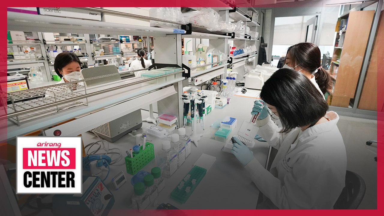 Recovered patients who test positive again for COVID-19 not suffering relapse: KCDC