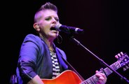 Dixie Chicks delay first album in 14 years